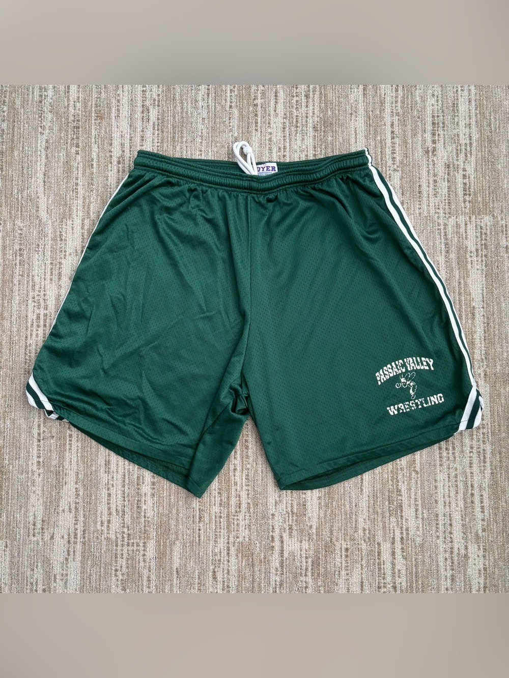MOYER SPORTS MENS PRE-OWNED GREEN NYLON / POLY MESH WRESTLING PRACTICE SHORTS XL